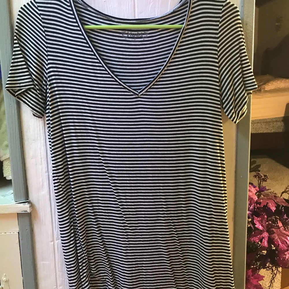 Mudd tee shirt